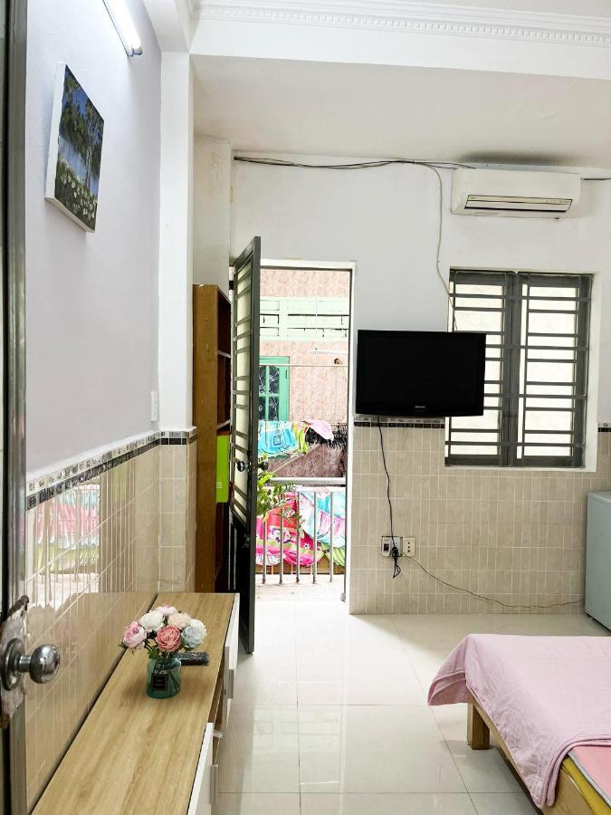 Homestay Ms. Hoa 胡志明市 外观 照片